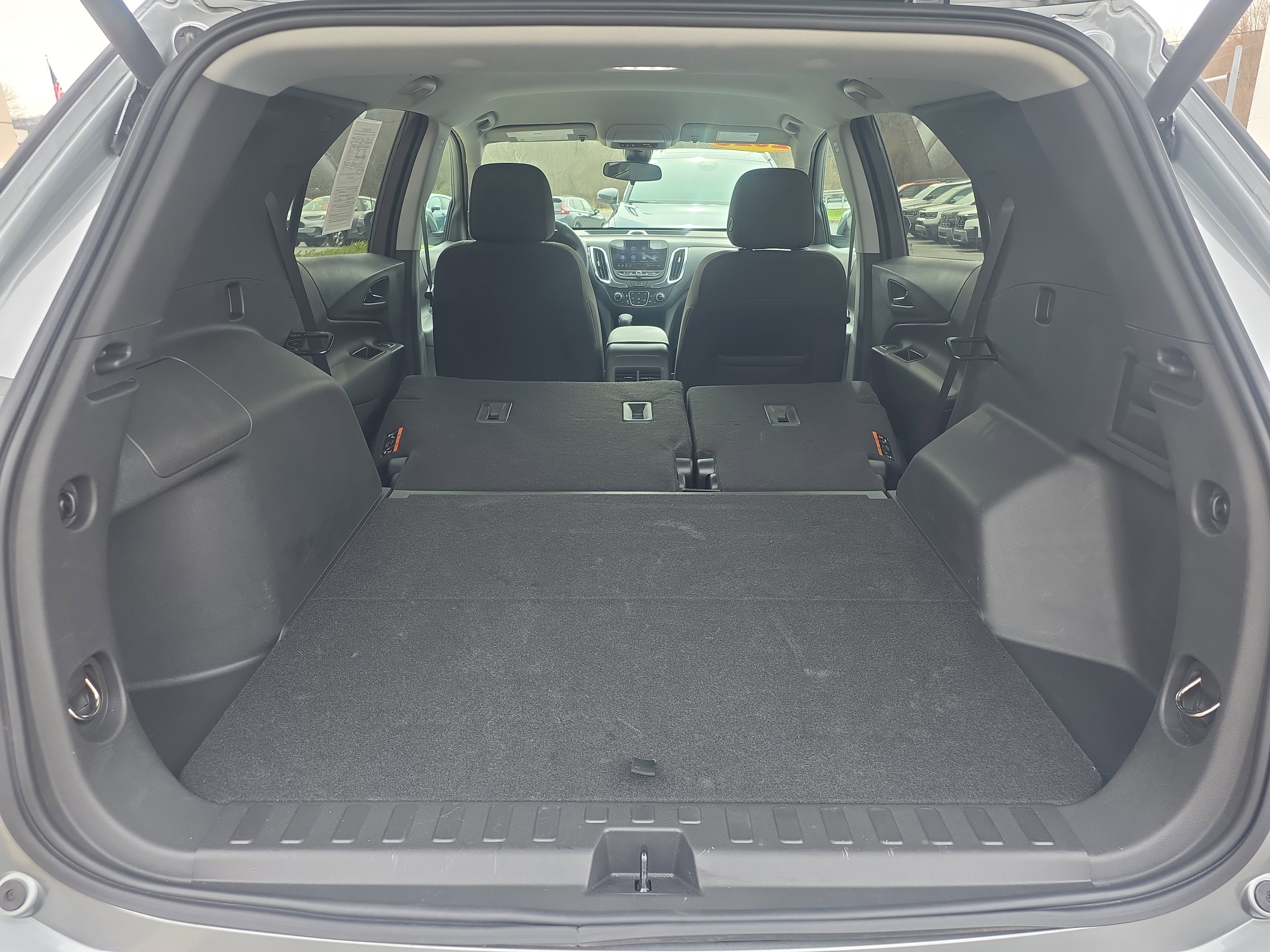 Used 2023 Chevrolet Equinox LT image 17