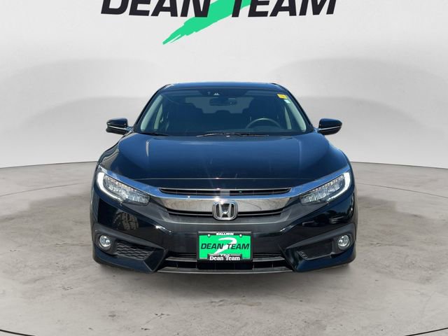 Used 2018 Honda Civic Touring image 2