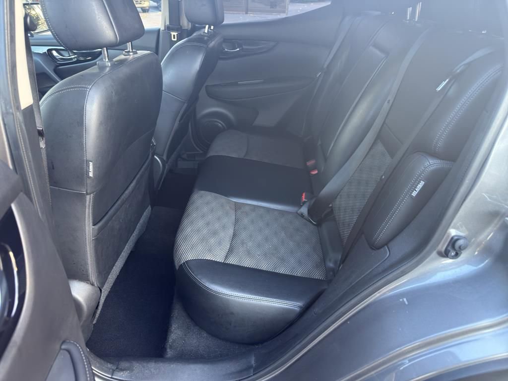 Certified 2022 Nissan Rogue Sport SV w/ Technology Package image 31