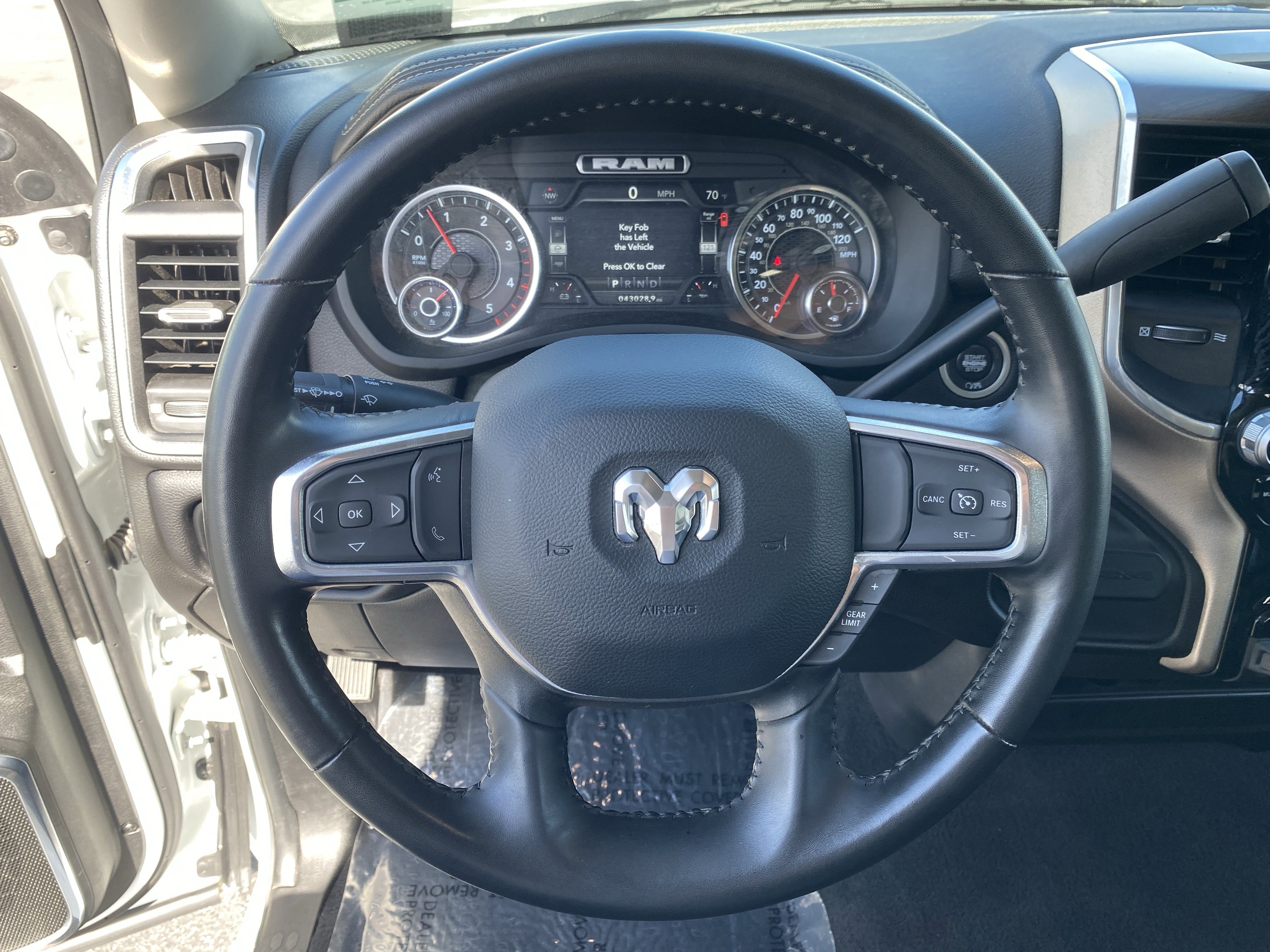 Used 2024 RAM 2500 Laramie image 26