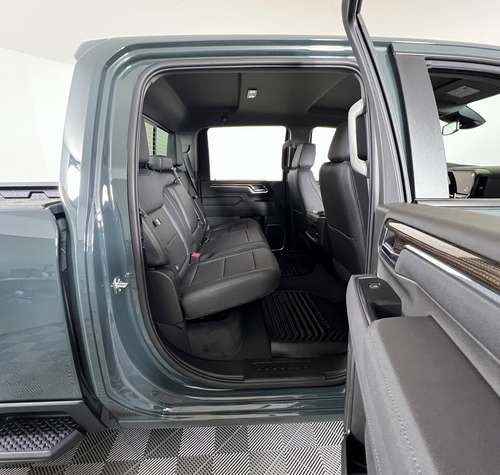 New 2026 Chevrolet Silverado 2500 LT w/ Trail Boss Package image 5