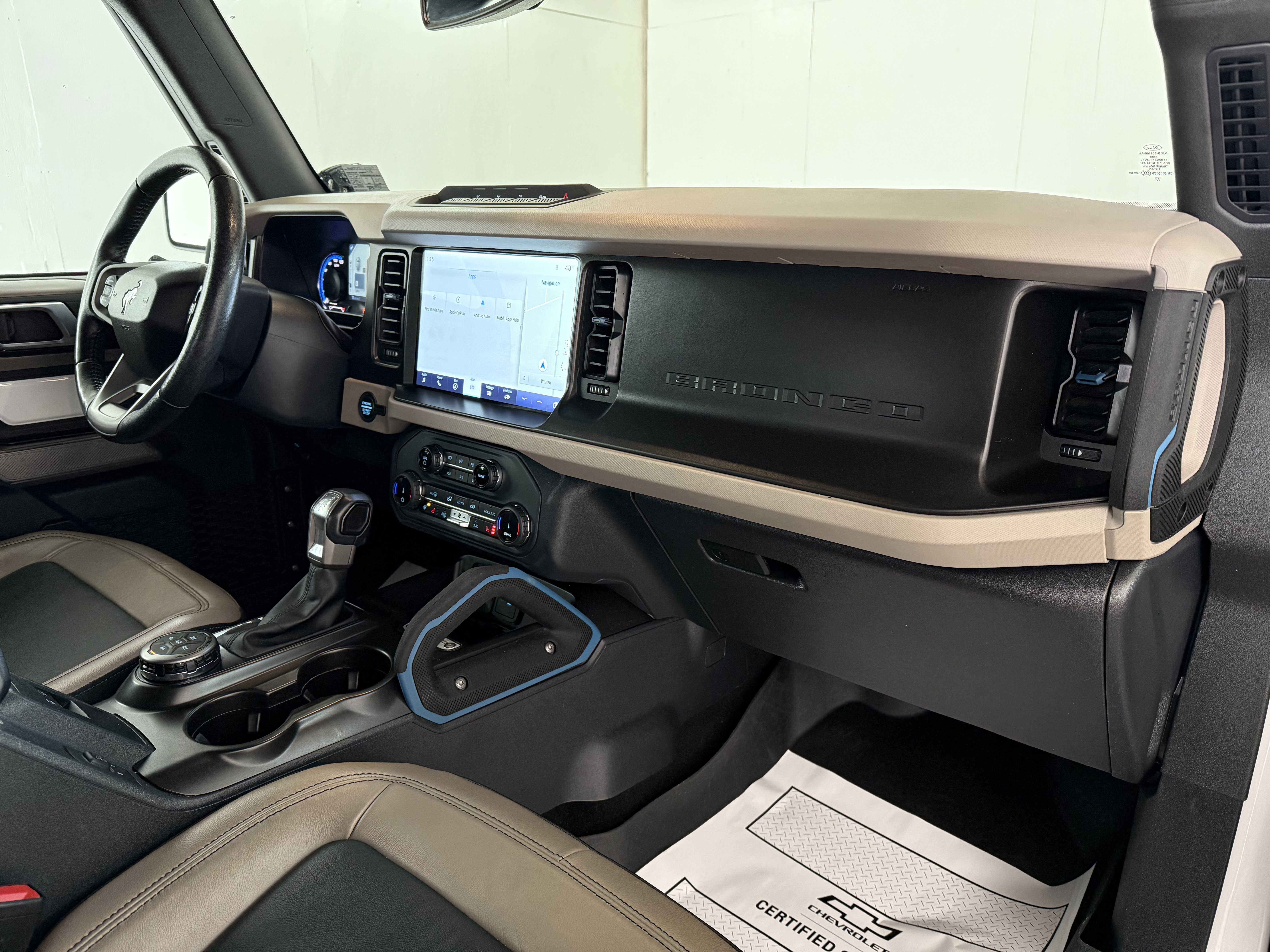 Used 2022 Ford Bronco Wildtrak image 34