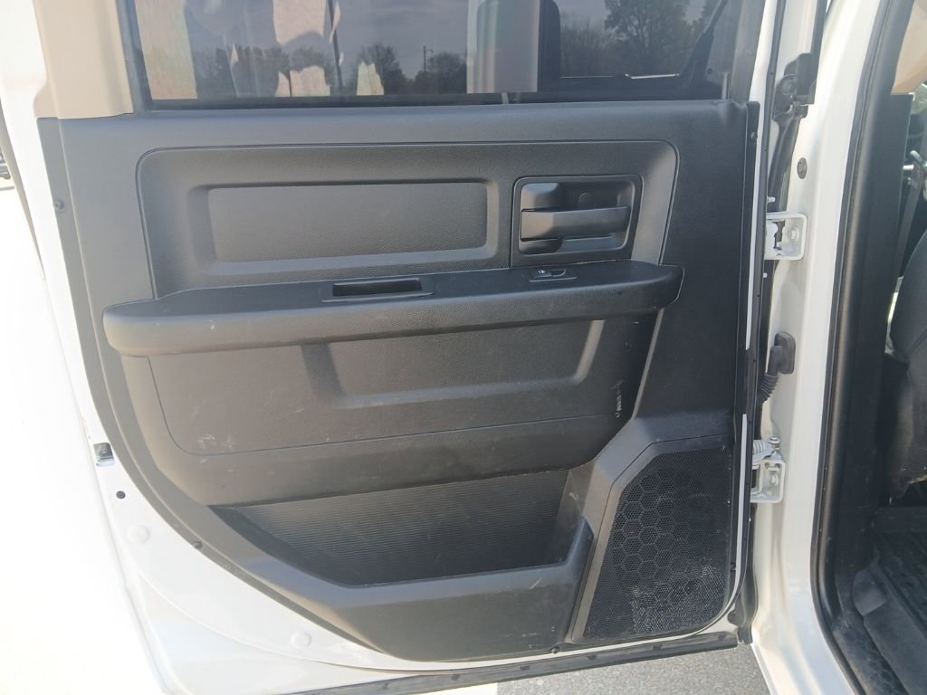 Used 2020 RAM 4500 Tradesman w/ Chrome Appearance Group image 37