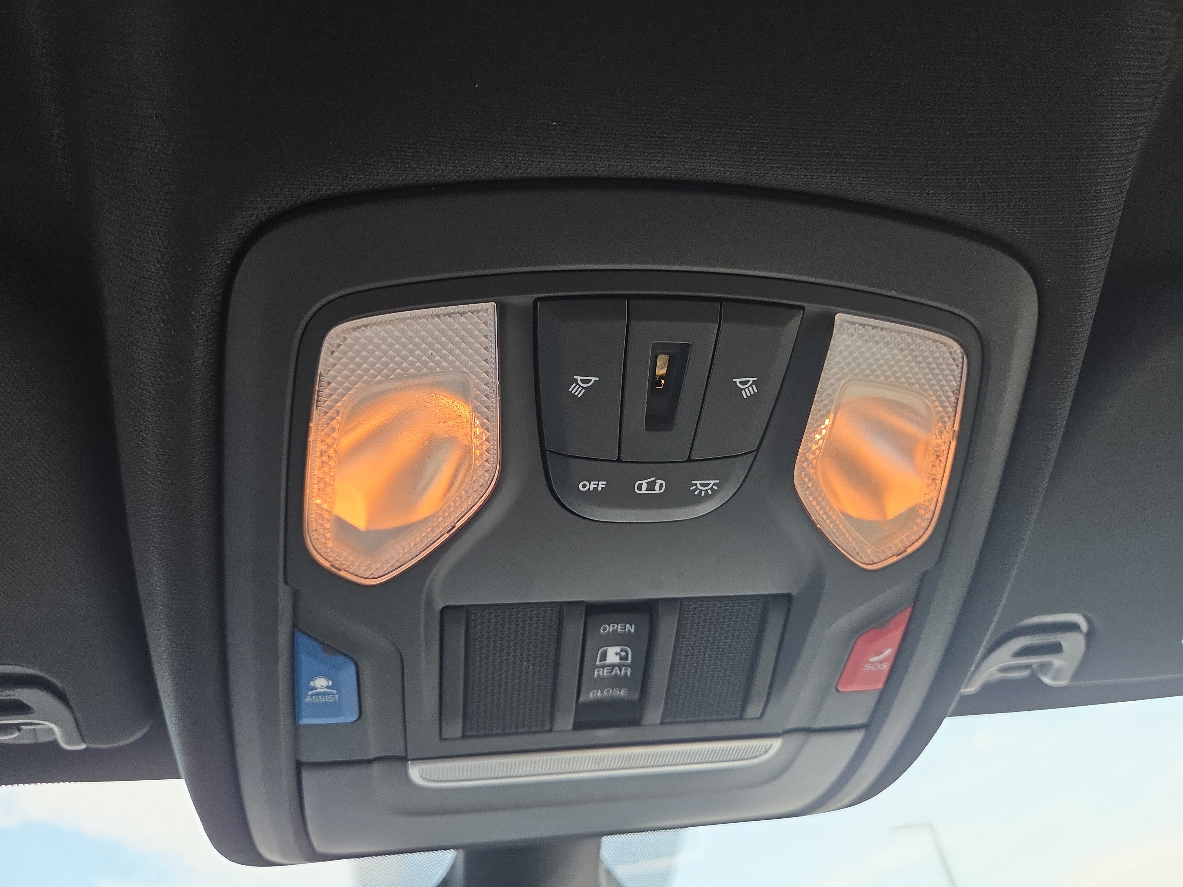 Used 2019 RAM 1500 Big Horn AWD/4WD image 10