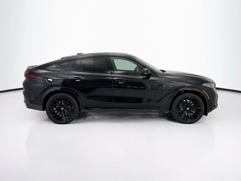 New 2027 BMW X6 xDrive40i w/ Climate Comfort Package AWD/4WD image 4