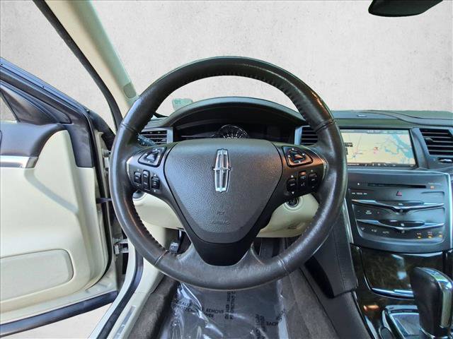 Used 2014 Lincoln MKS w/ Equipment Group 101A FWD image 27