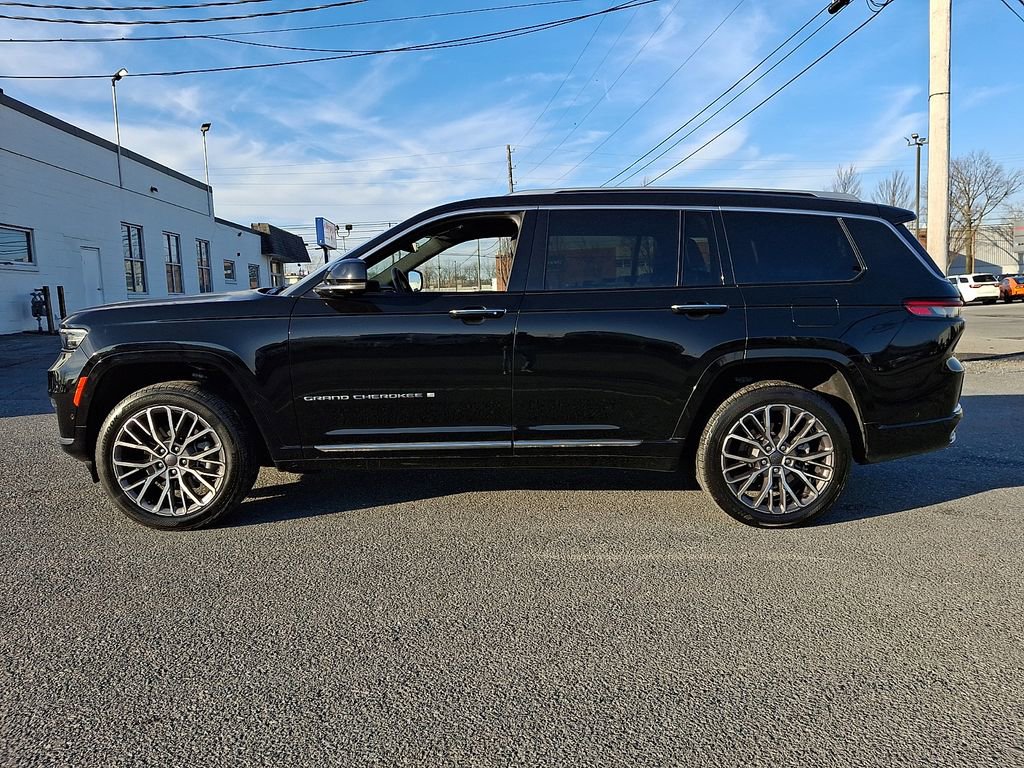 Used 2023 Jeep Grand Cherokee L Summit image 7