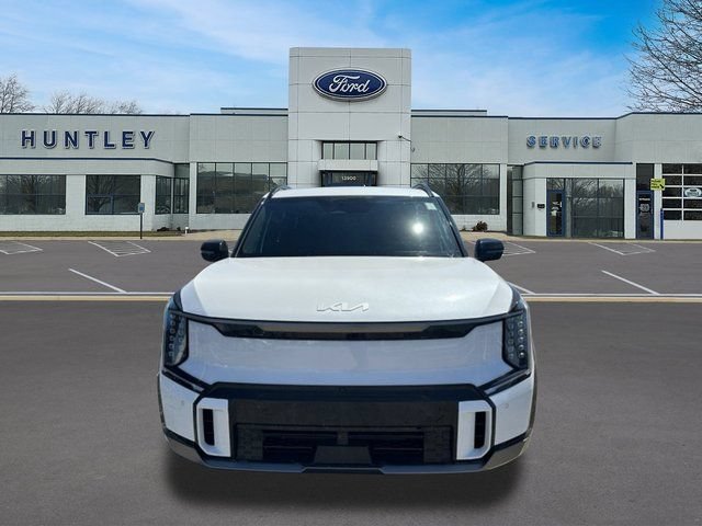 Used 2024 Kia EV9 GT-Line AWD/4WD image 2