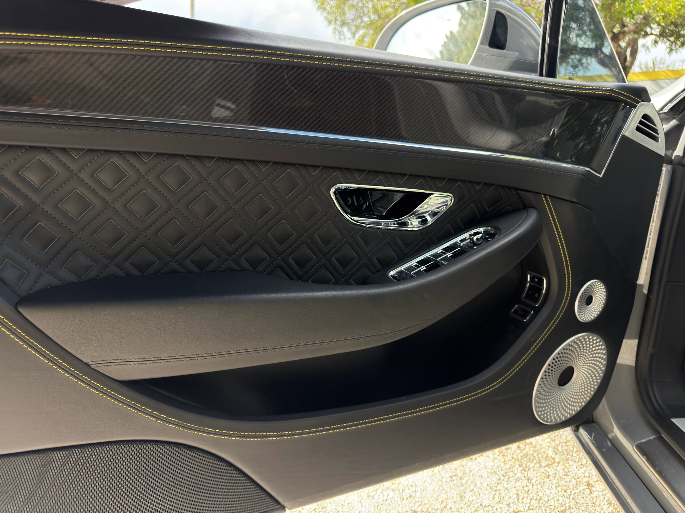 Used 2023 Bentley Continental GT Mulliner image 12