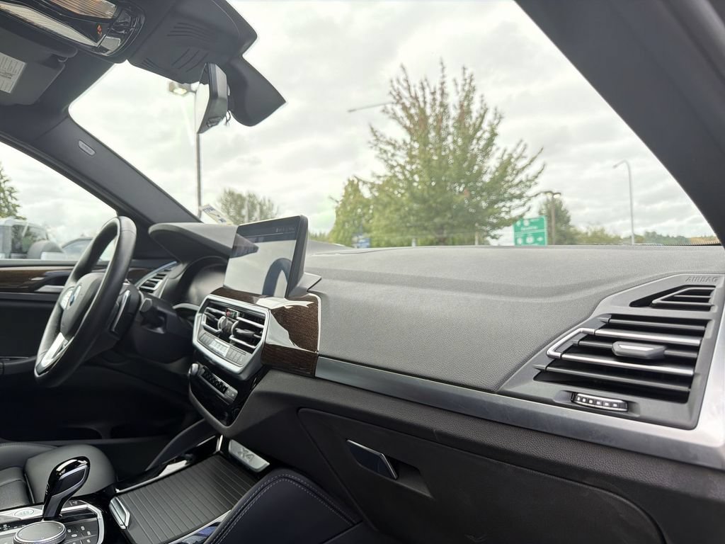 Used 2023 BMW X4 xDrive30i AWD/4WD image 30