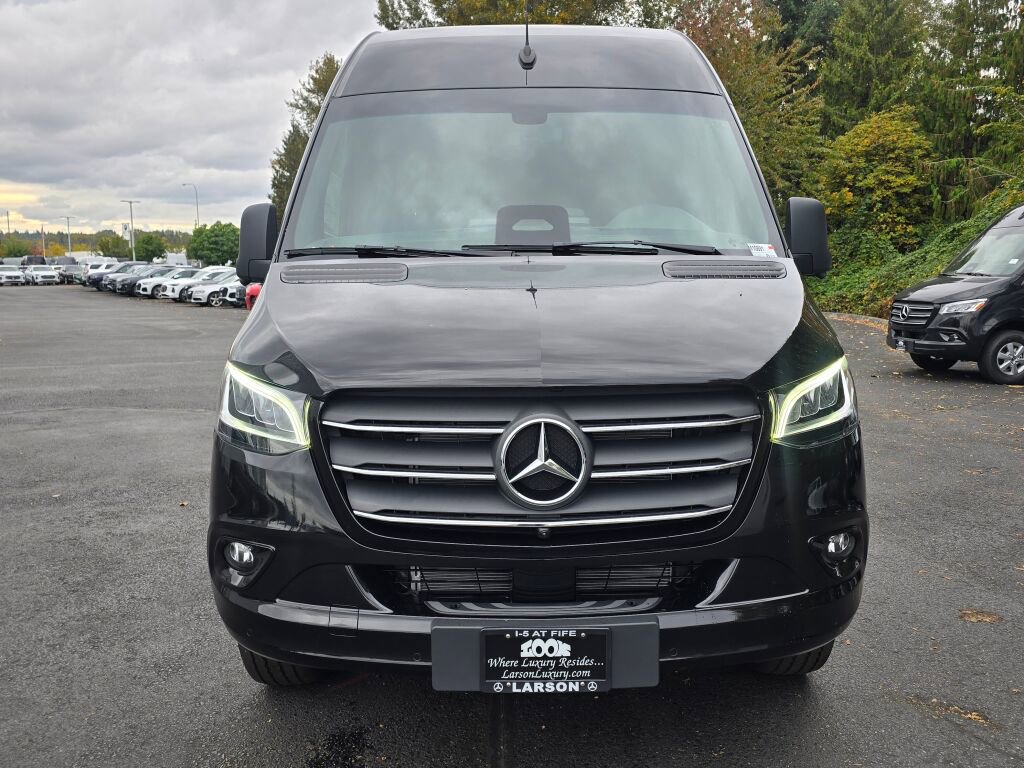 New 2026 Mercedes-Benz Sprinter 2500 image 9