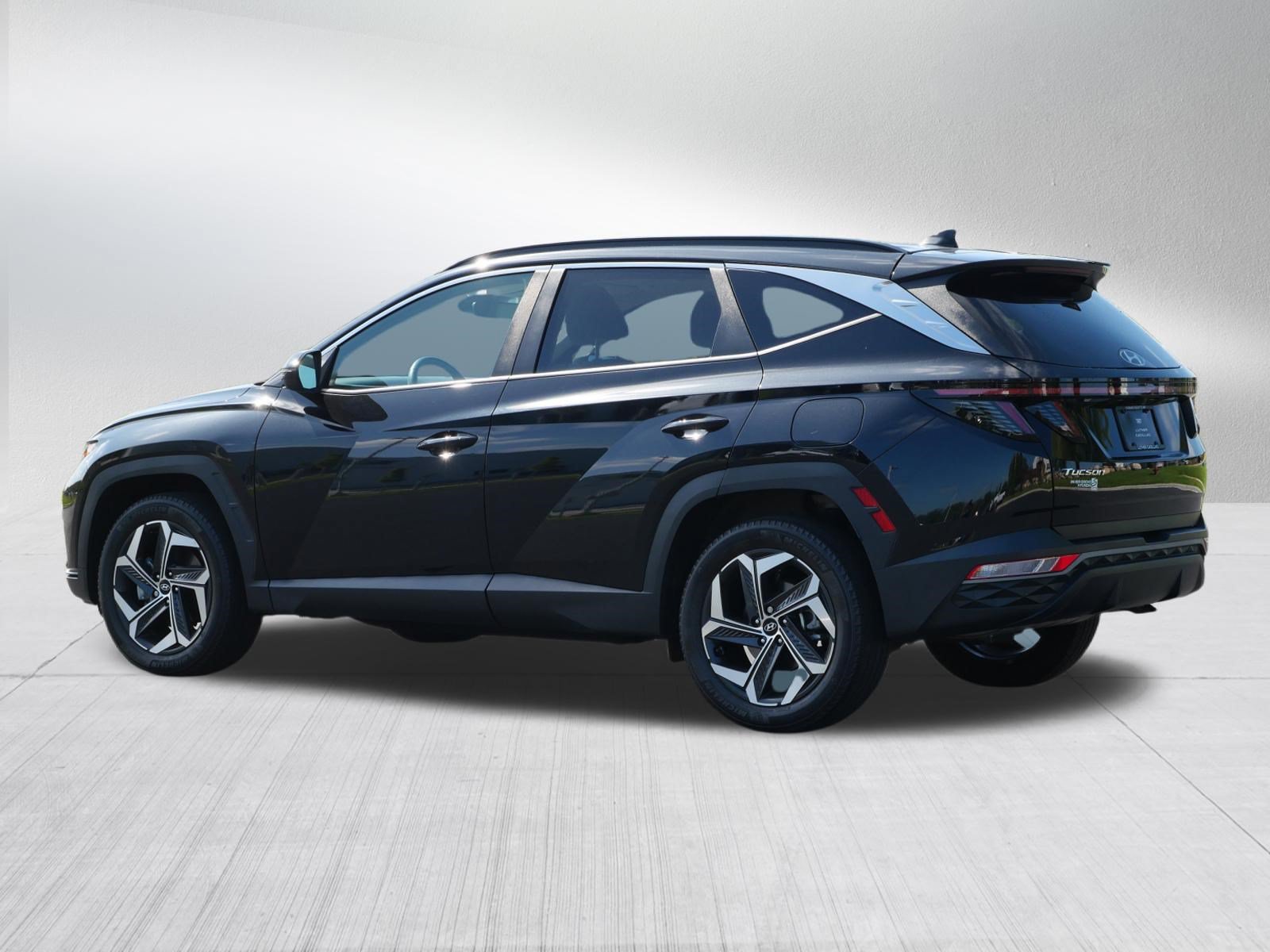 Used 2024 Hyundai Tucson SEL w/ Convenience Package AWD/4WD image 4