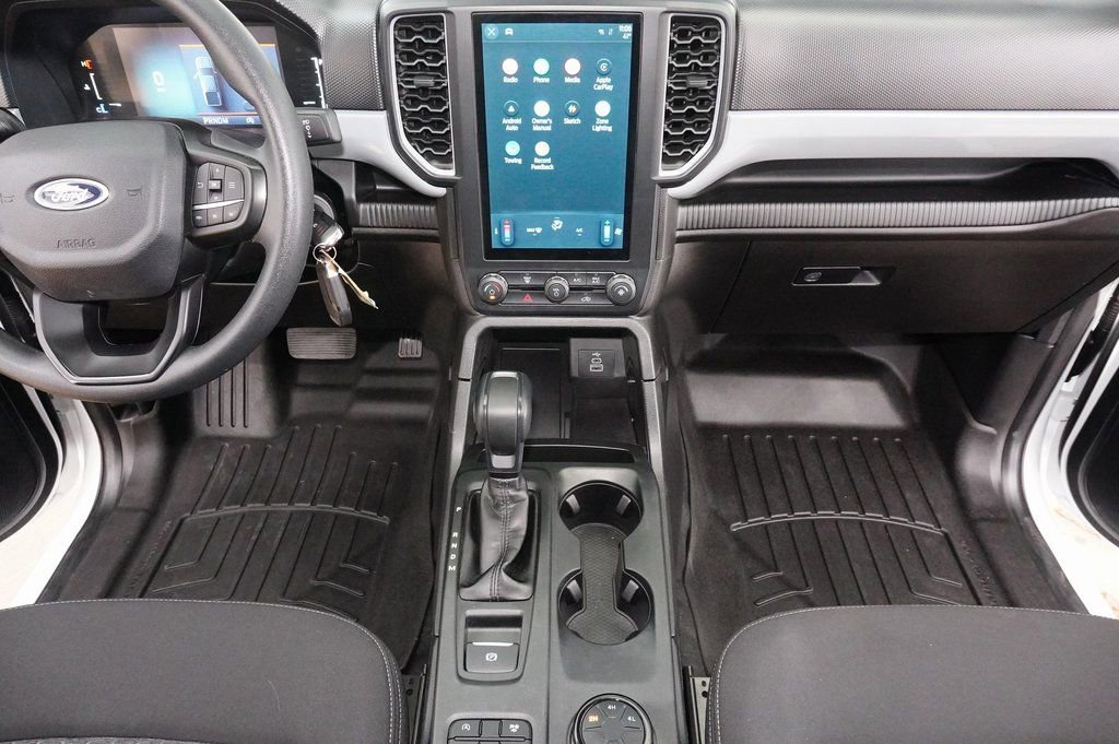 Used 2024 Ford Ranger XL image 17