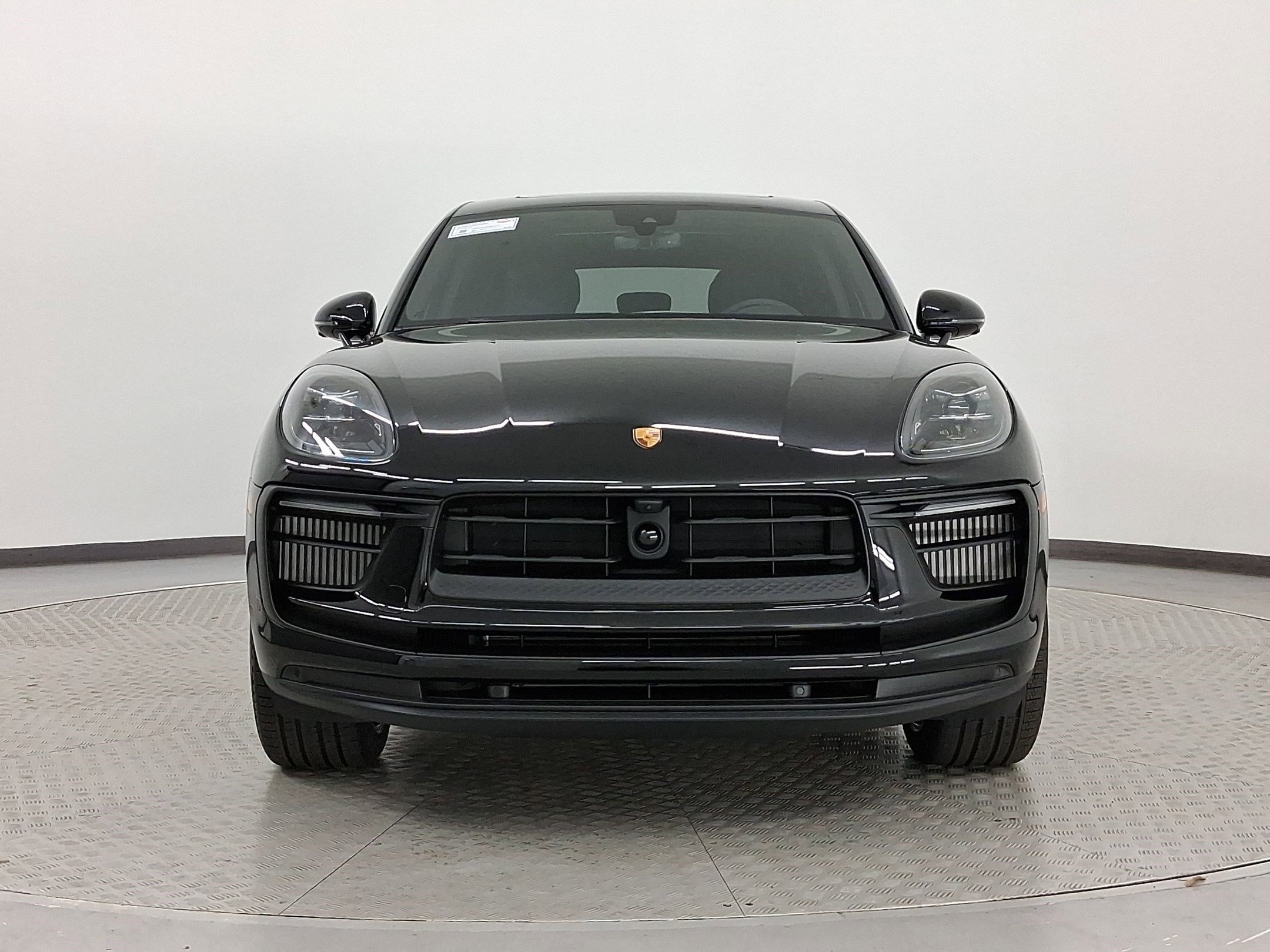 Used 2026 Porsche Macan S AWD/4WD image 10