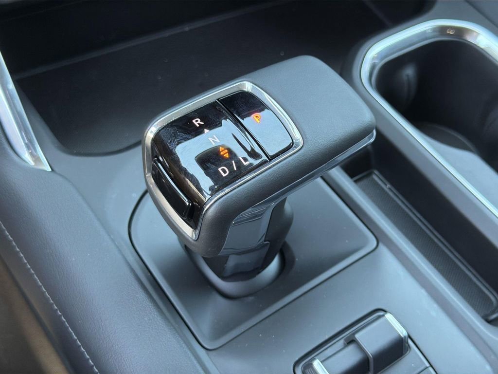 Used 2024 GMC Sierra 1500 Denali w/ Technology Package image 12