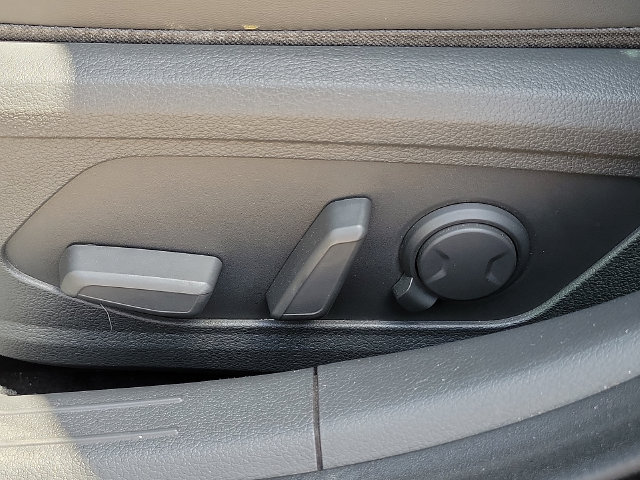 Used 2023 Hyundai Sonata N Line w/ Preferred Accessory Package FWD image 13