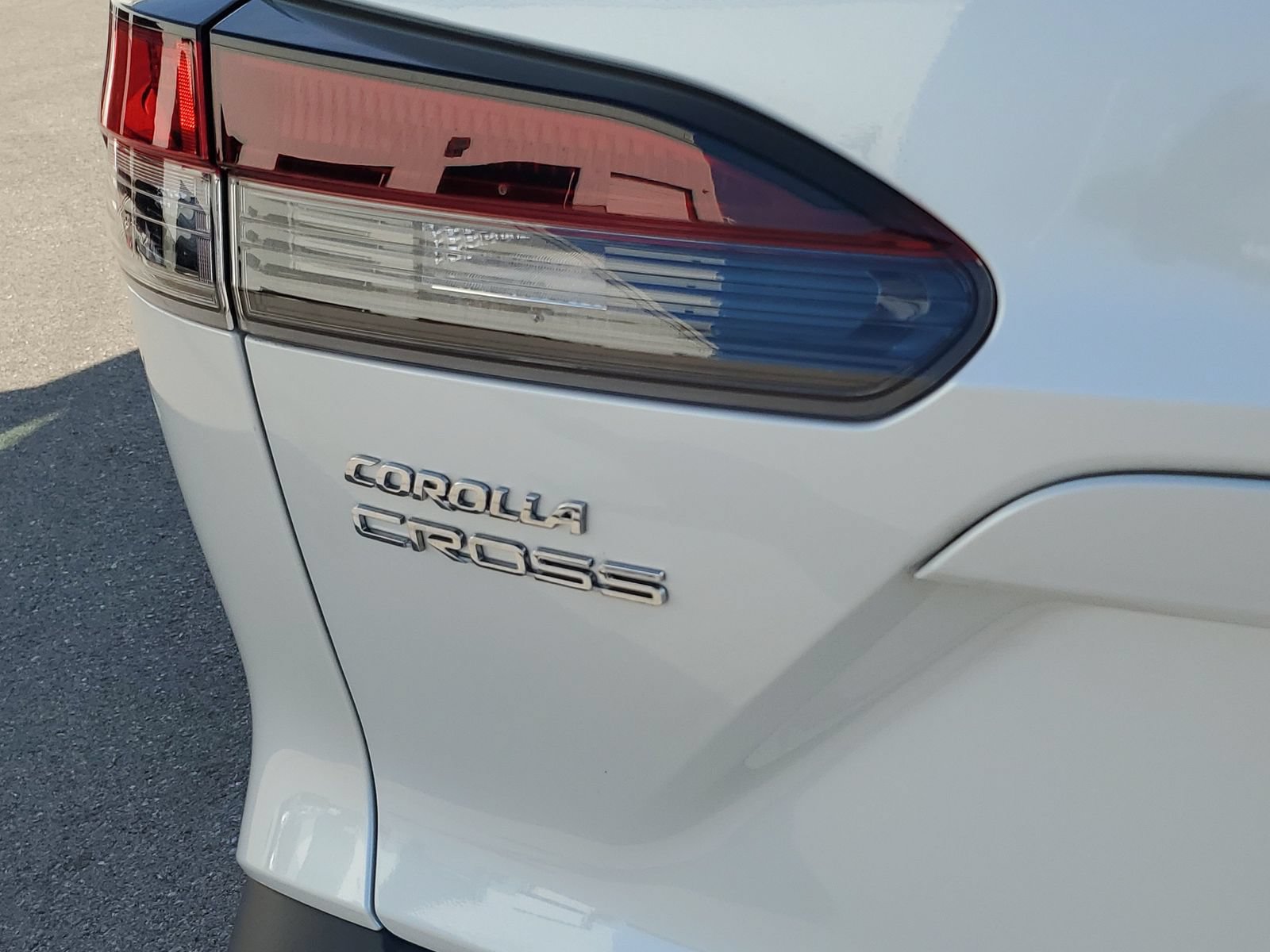 Certified 2026 Toyota Corolla Cross L AWD/4WD image 7
