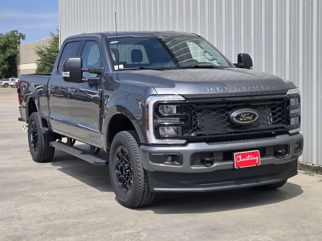 New 2026 Ford F250 XLT w/ XLT Premium Package AWD/4WD image 2