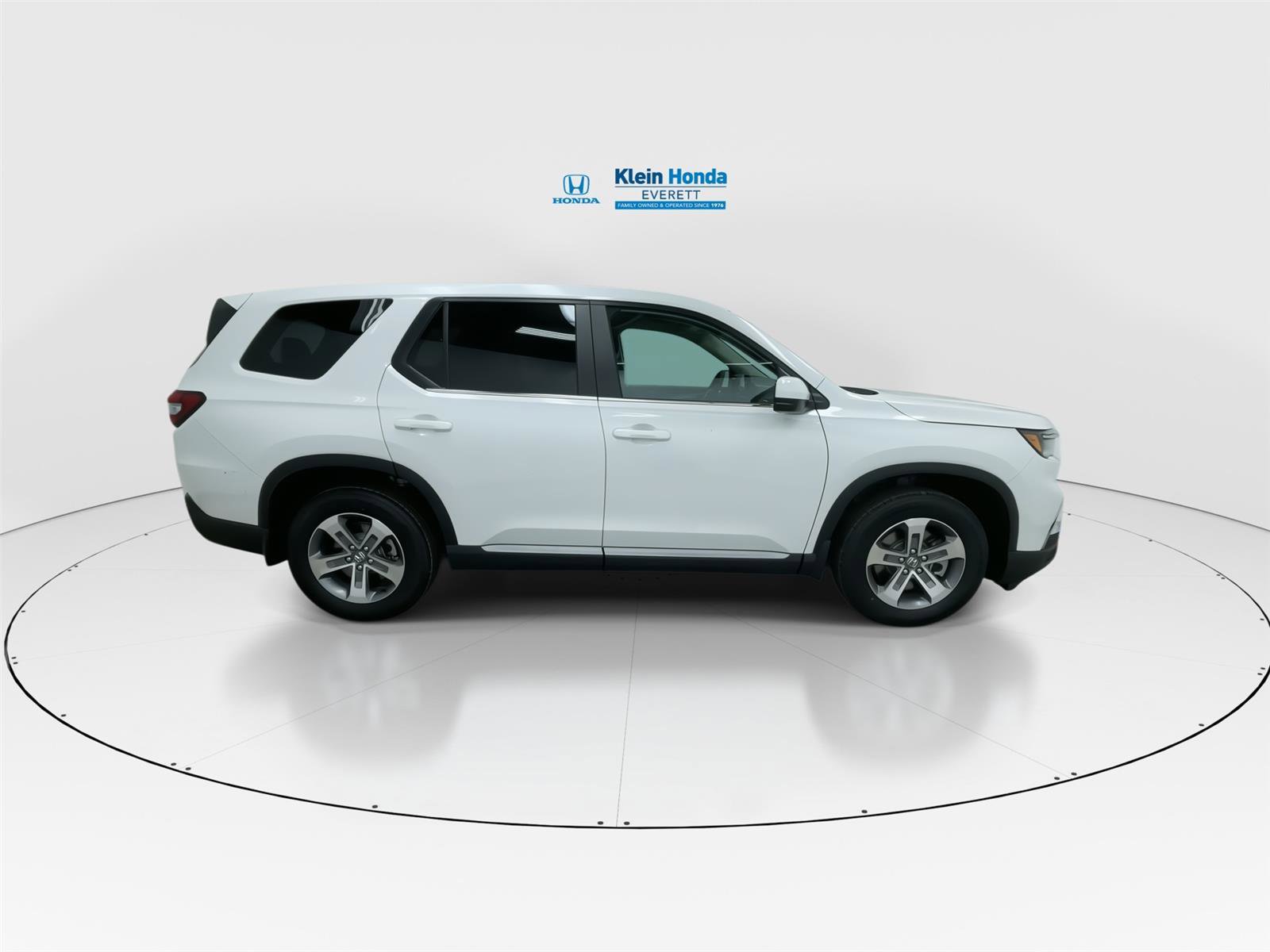 New 2025 Honda Pilot EX-L image 3