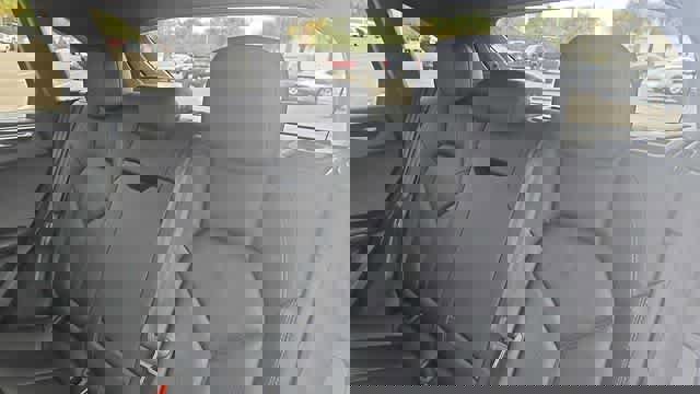 Used 2017 Porsche Macan image 25