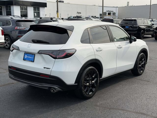 Used 2025 Honda HR-V Sport image 2