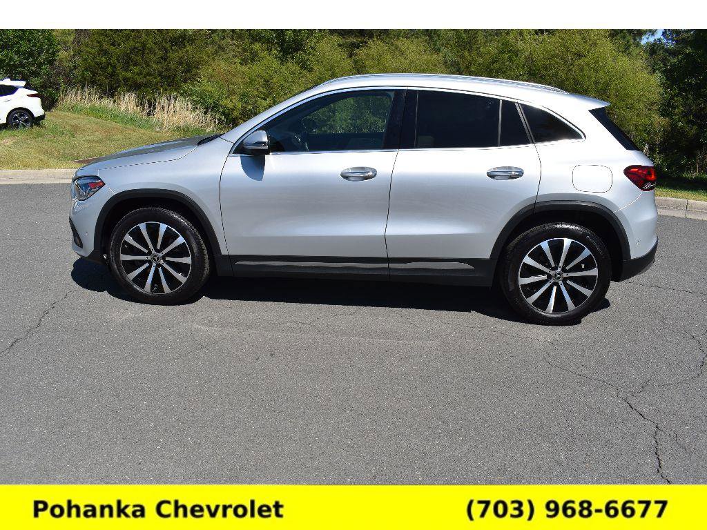 Used 2021 Mercedes-Benz GLA 250 4MATIC image 4