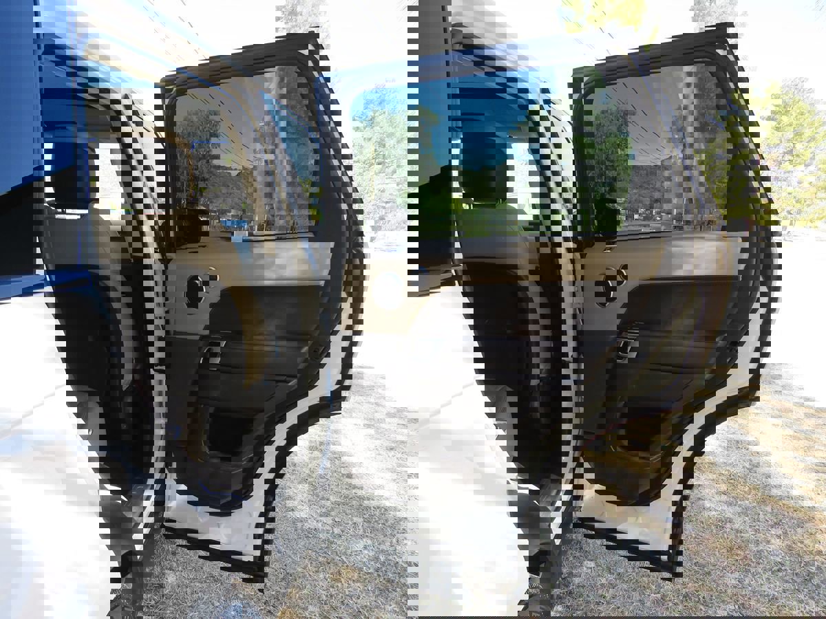 Used 2020 Land Rover Range Rover Sport HSE AWD/4WD image 17