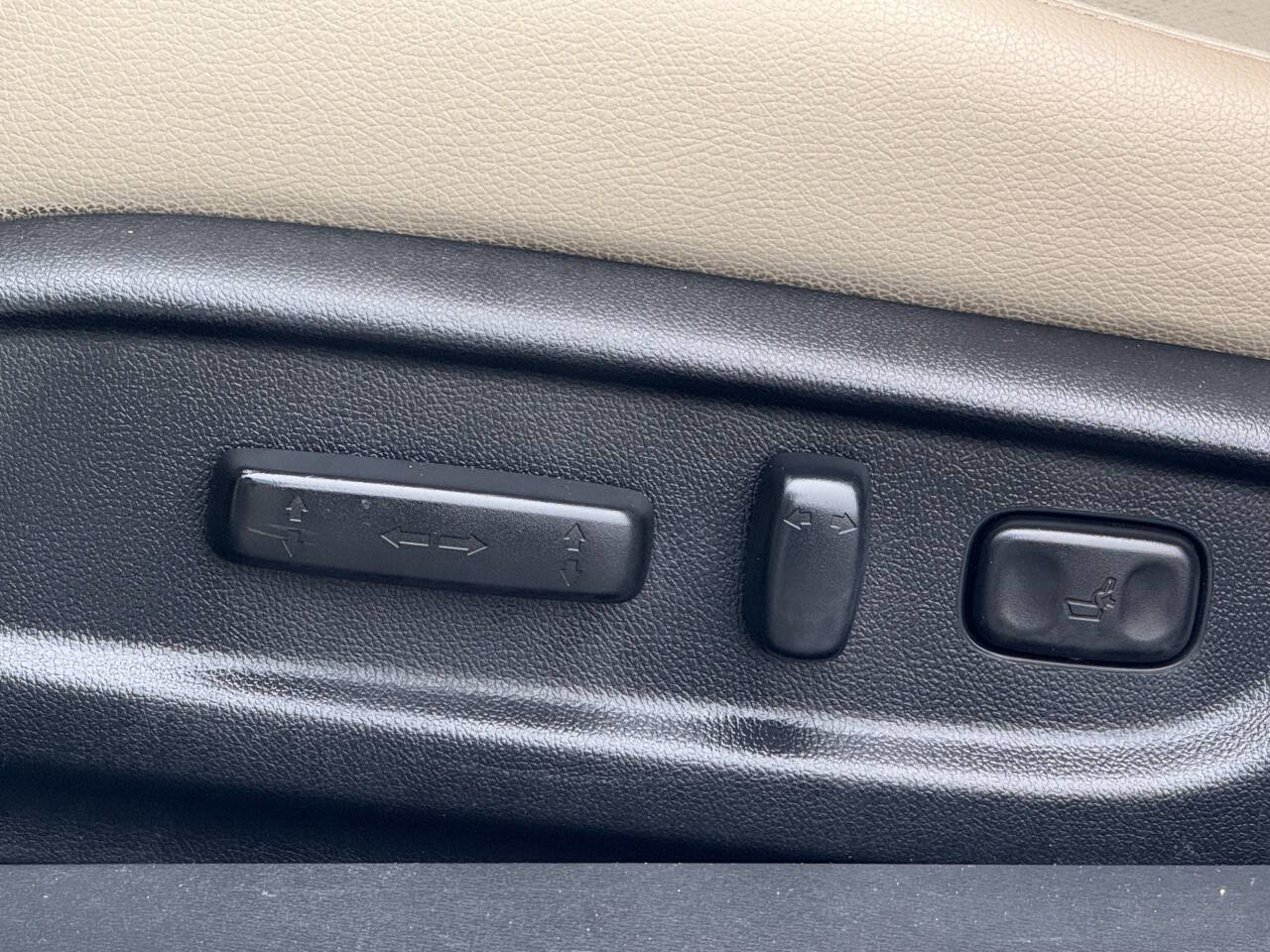 Used 2013 Honda Accord EX-L image 9