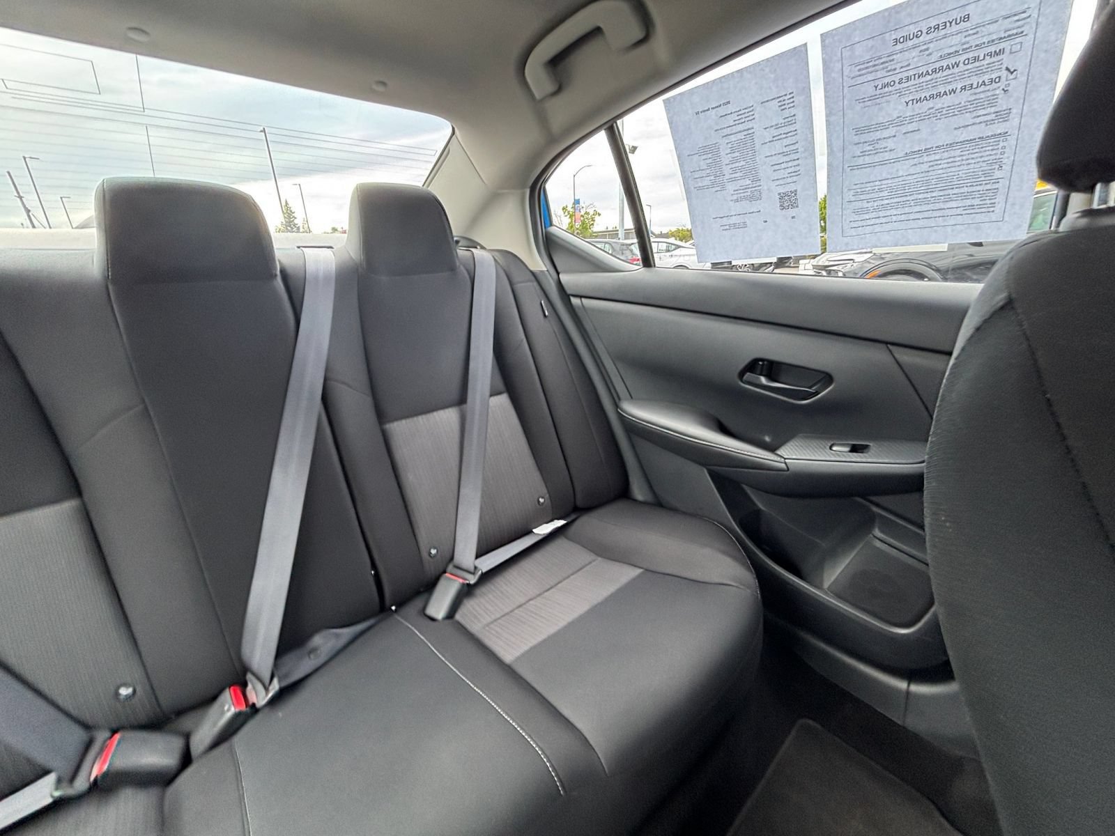 Used 2025 Nissan Sentra SV FWD image 30