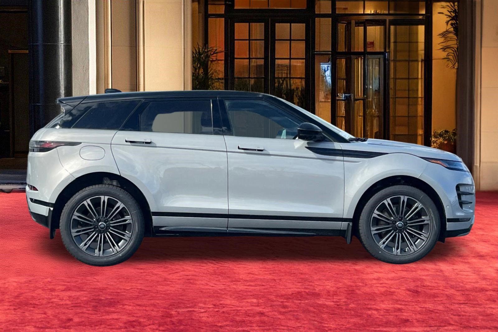 New 2026 Land Rover Range Rover Evoque Dynamic SE AWD/4WD image 5