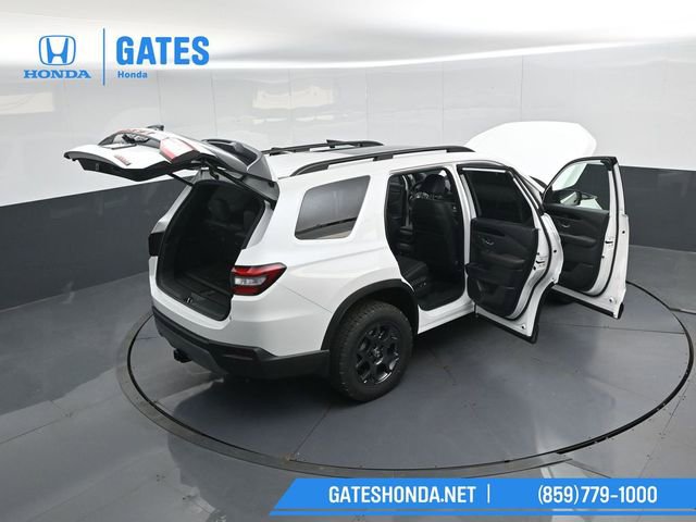 New 2026 Honda Pilot TrailSport image 48