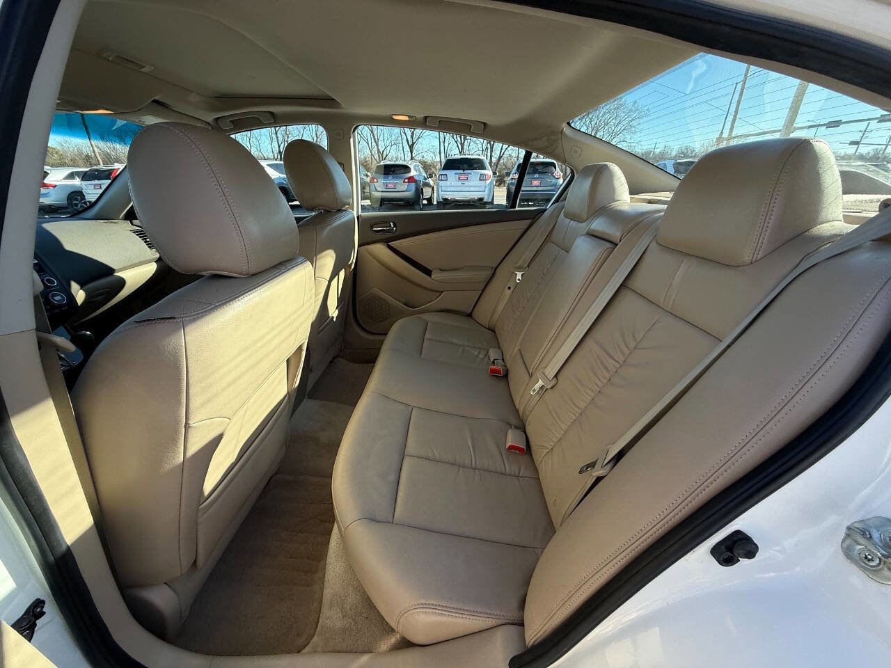 Used 2011 Nissan Altima 2.5 SL w/ 2.5SL Pkg image 18