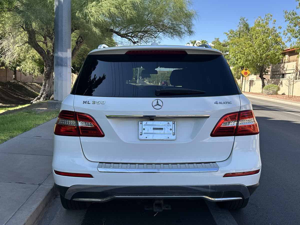Used 2014 Mercedes-Benz ML 350 4MATIC w/ Premium 1 Package image 7