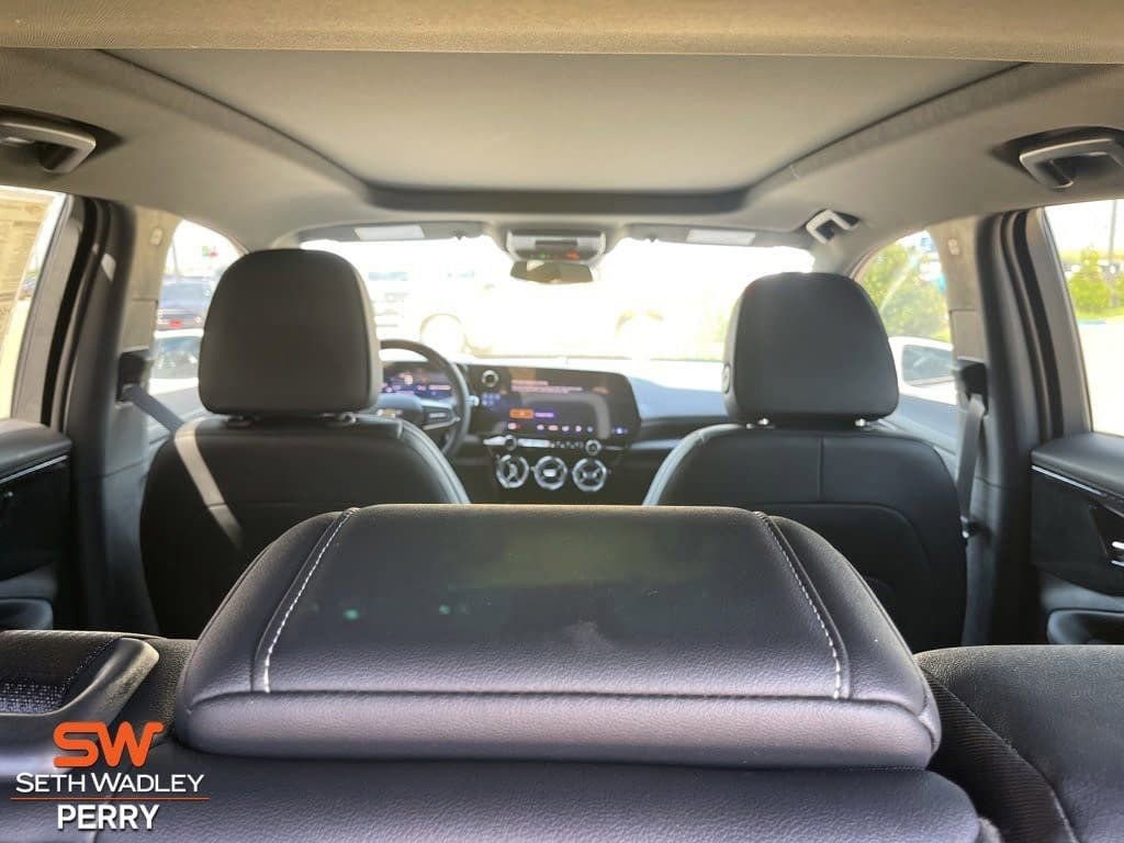 New 2025 Chevrolet Blazer EV LT w/ Super Cruise Package image 14