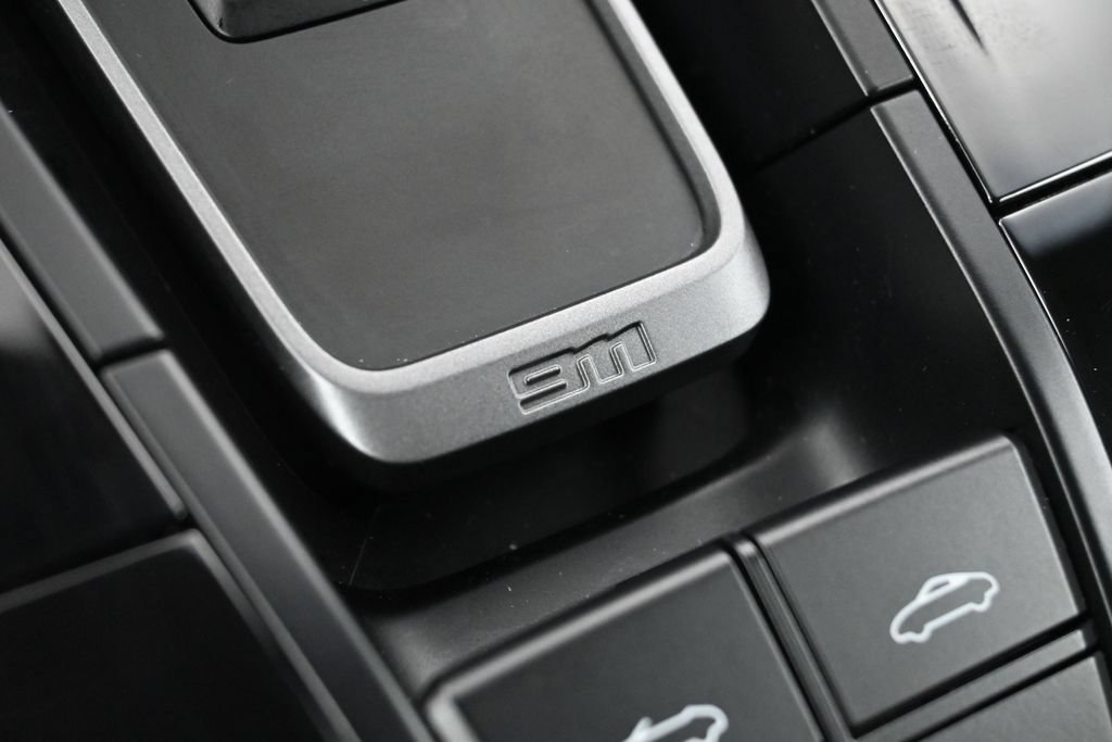 Certified 2026 Porsche 911 Carrera 4 GTS AWD/4WD image 19