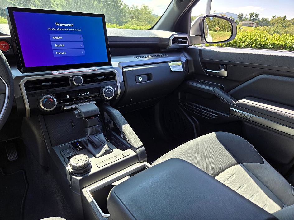 New 2025 Toyota Tacoma TRD Off-Road AWD/4WD image 20