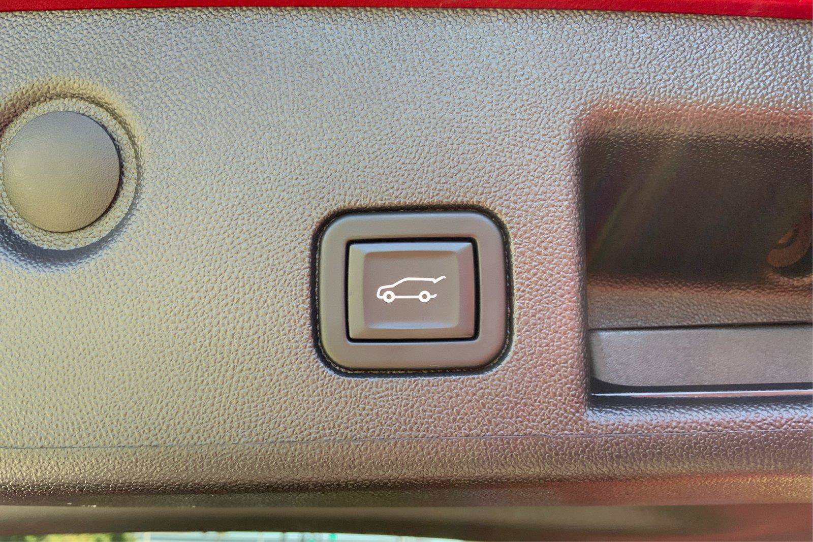 Used 2023 Chevrolet Equinox LT AWD/4WD image 31