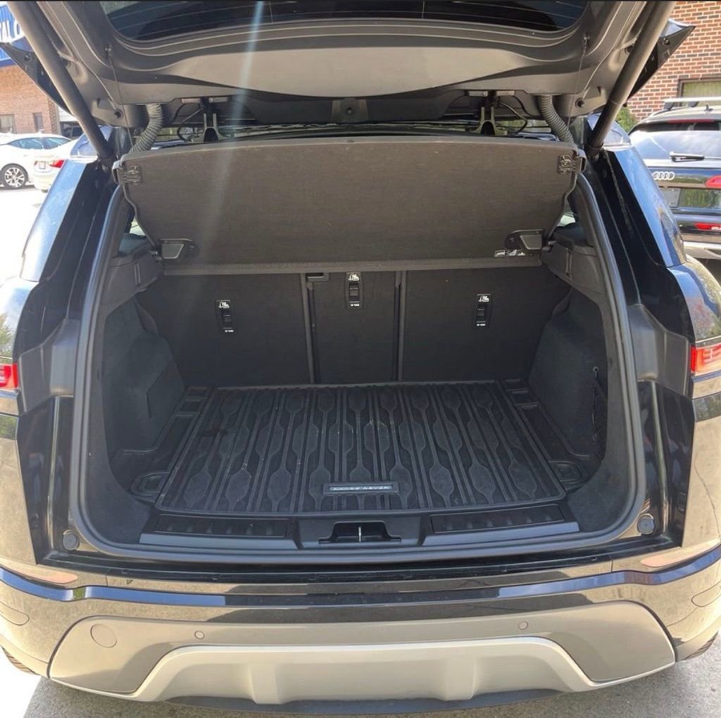 Used 2020 Land Rover Range Rover Evoque SE image 22