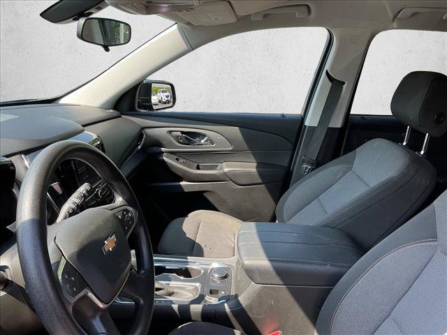 Used 2020 Chevrolet Traverse LS FWD image 11