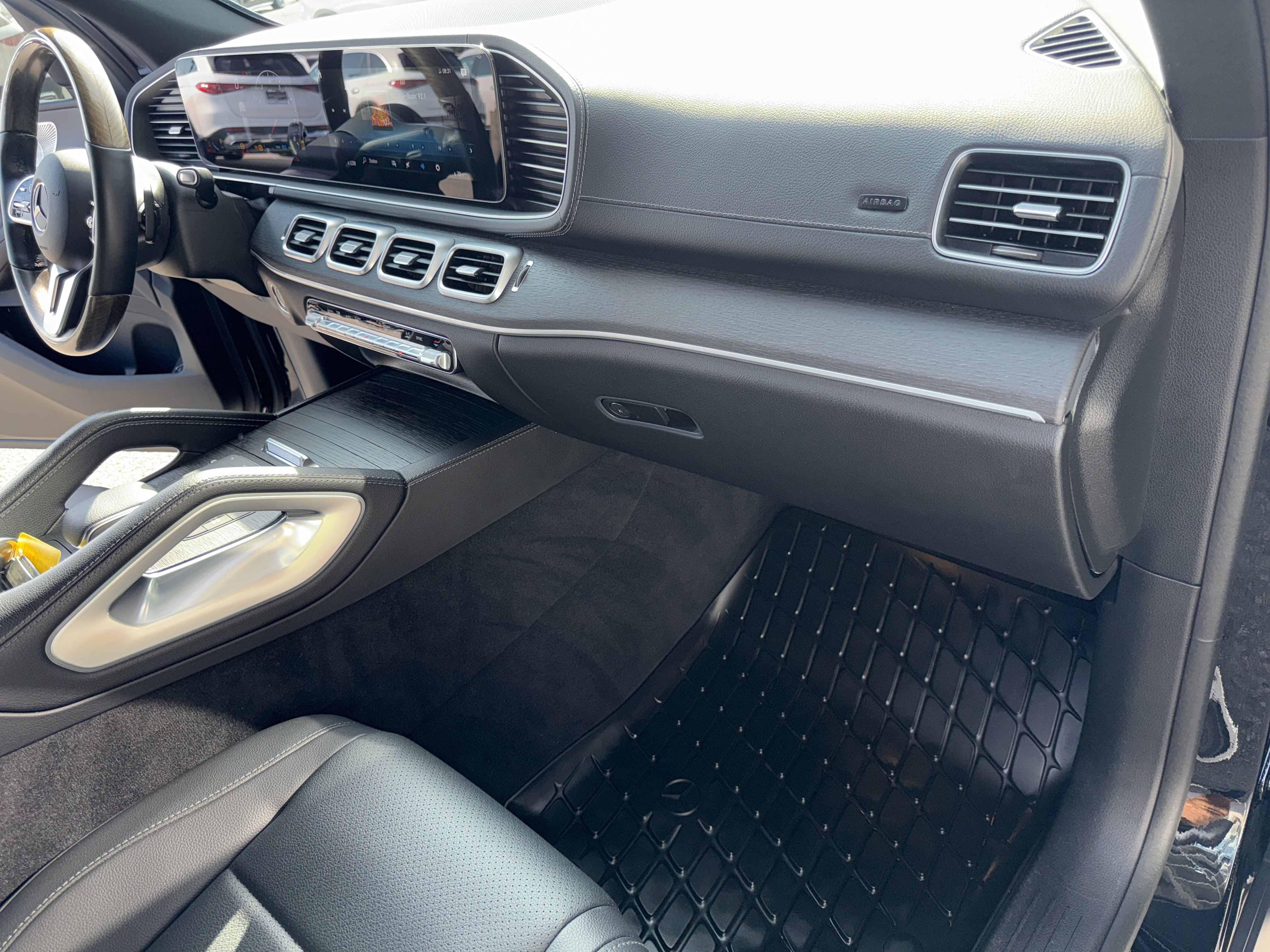 Certified 2022 Mercedes-Benz GLS 450 4MATIC image 15