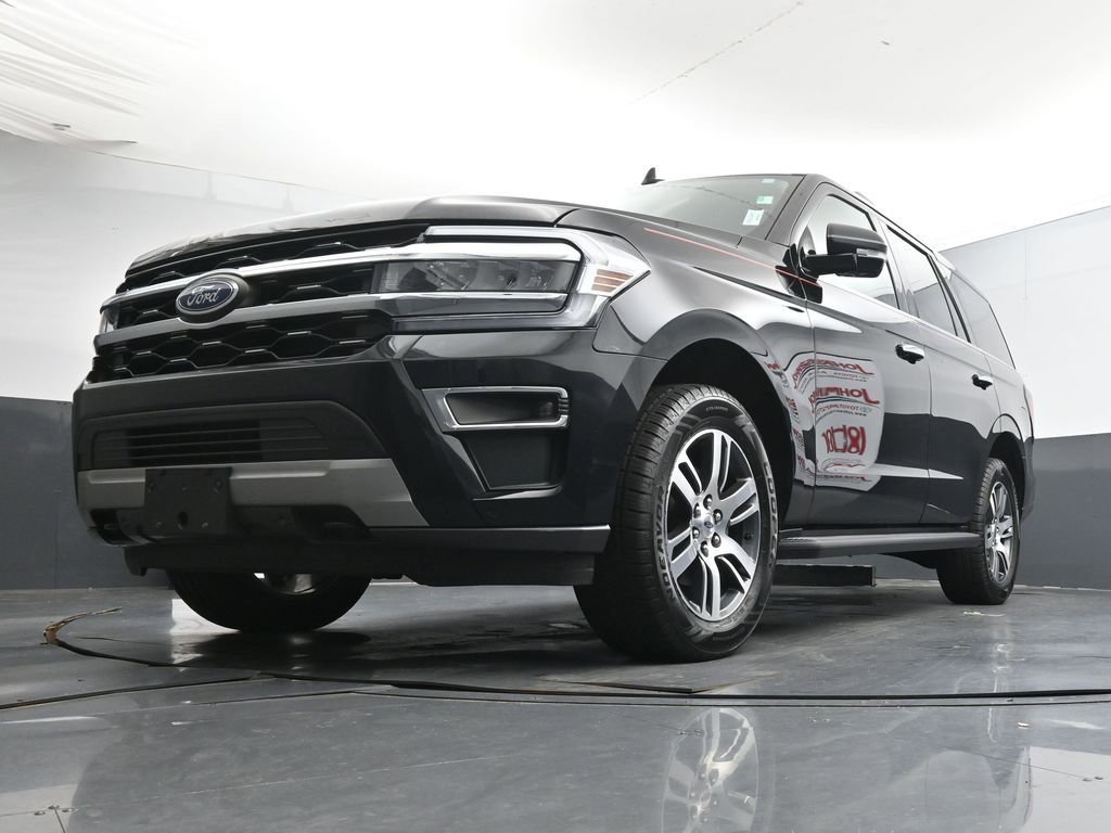 Used 2023 Ford Expedition Limited AWD/4WD image 30