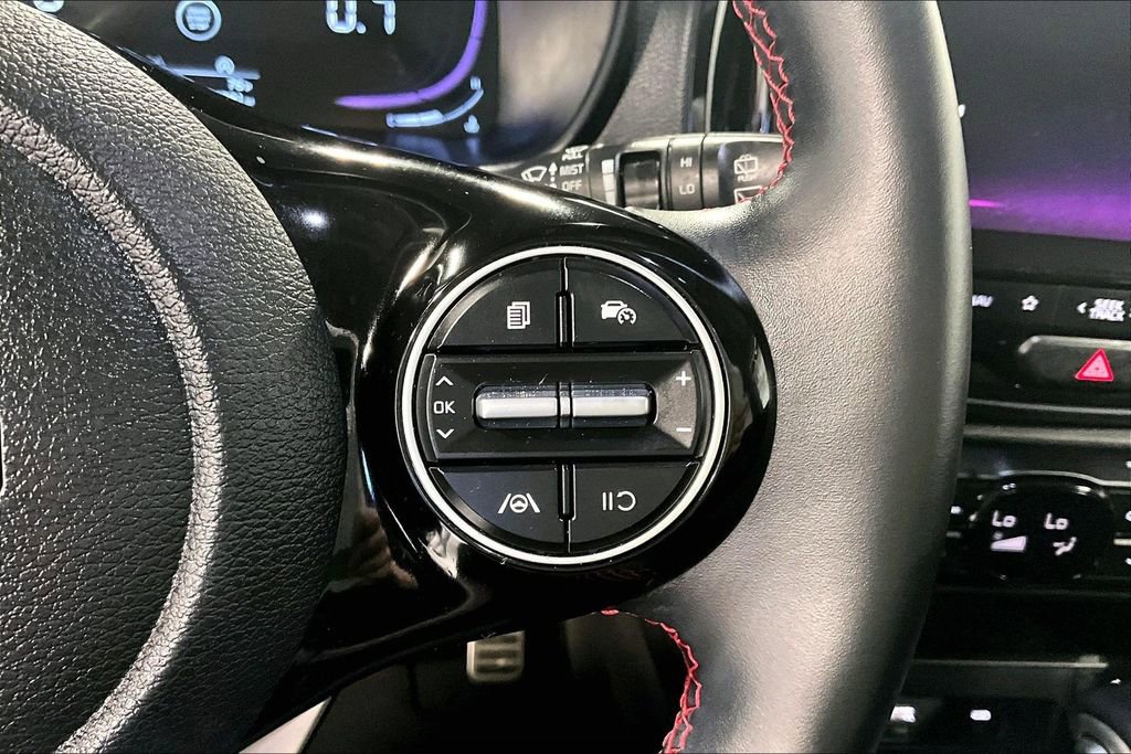 Used 2025 Kia Soul GT-Line image 25