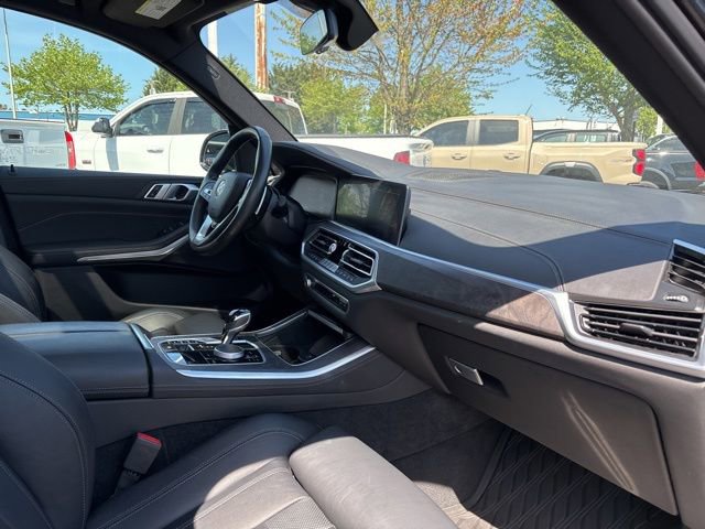 Used 2022 BMW X5 xDrive40i AWD/4WD image 52