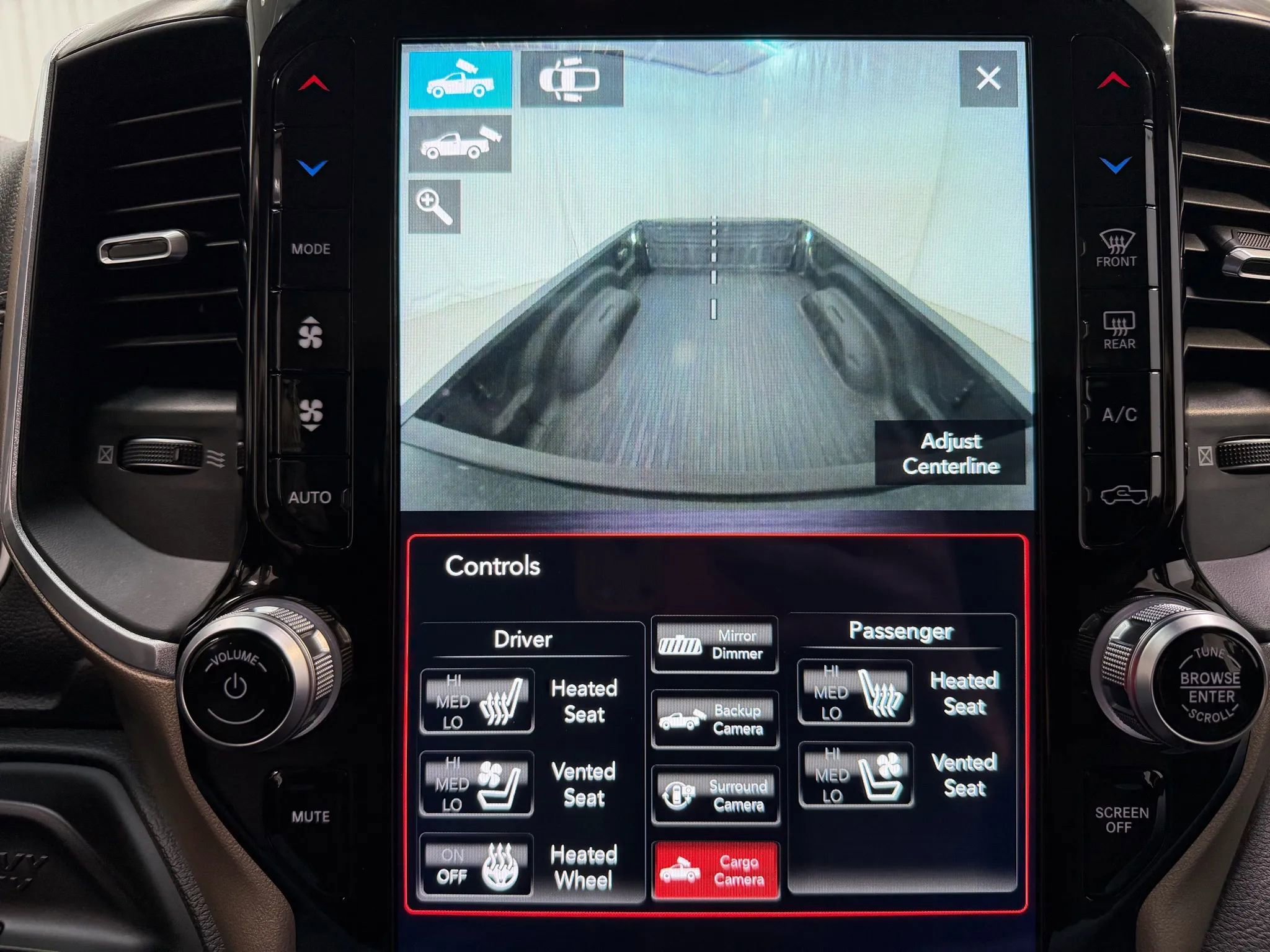 Used 2020 RAM 3500 Laramie image 26