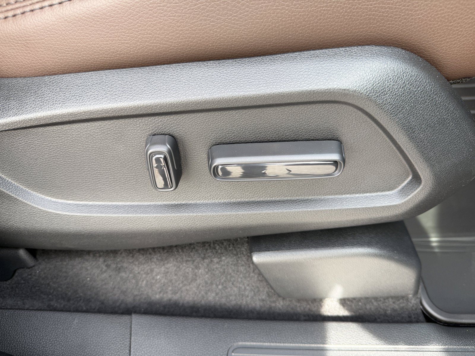 New 2026 Honda Pilot Touring image 23