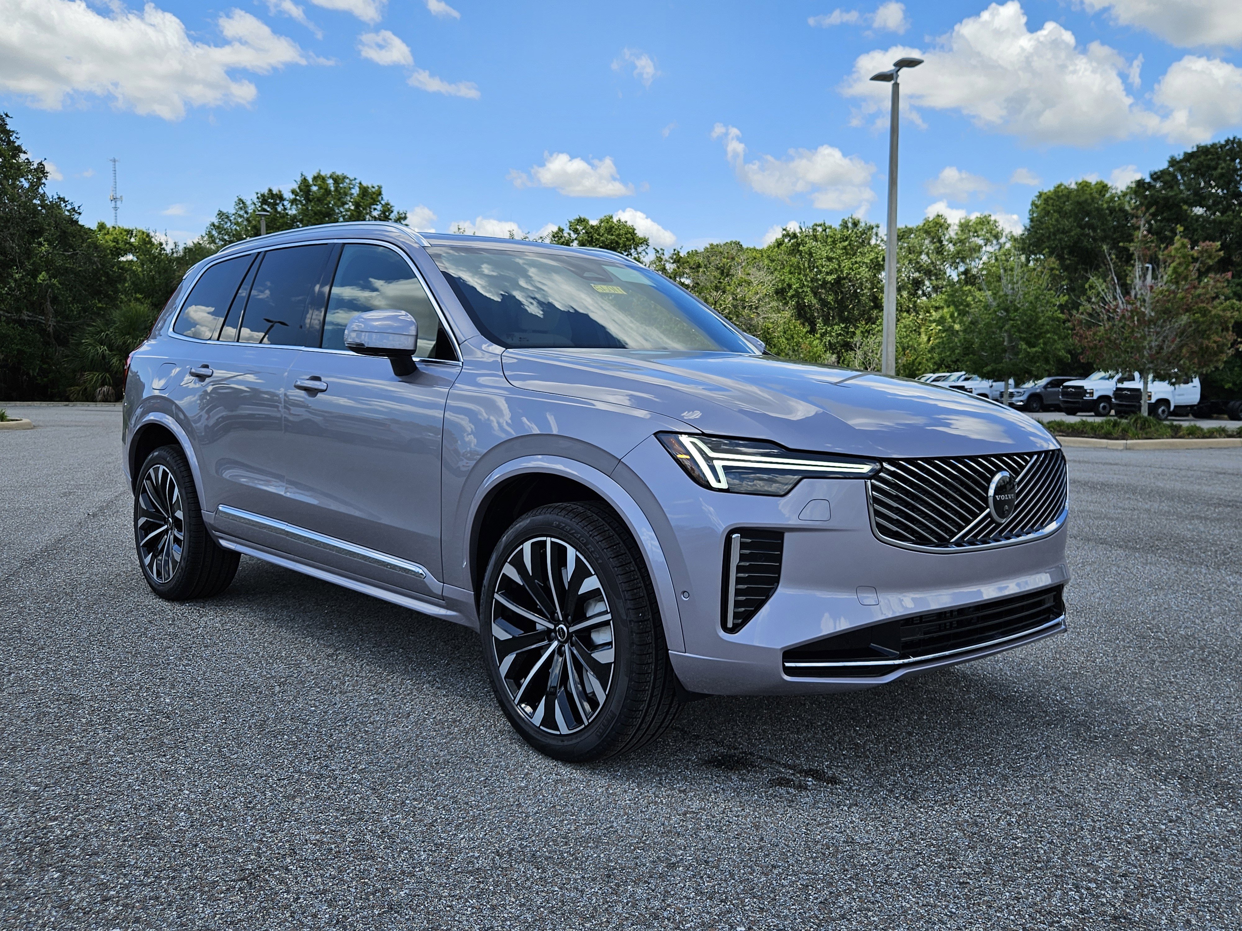 New 2026 Volvo XC90 B5 Plus w/ Protection Package