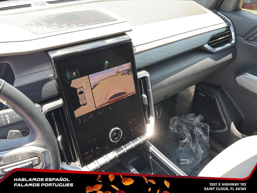 Certified 2026 GMC Acadia Elevation w/ Elevation Premium Package FWD image 21