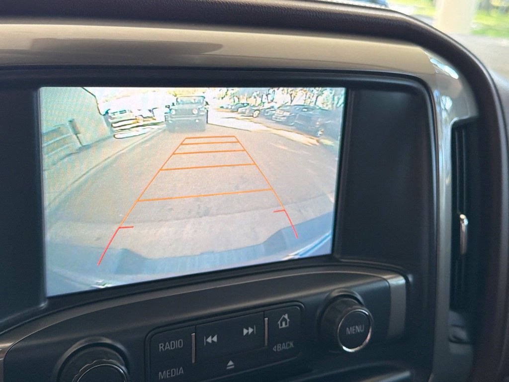Used 2016 Chevrolet Silverado 1500 High Country w/ High Country Premium Package RWD image 10