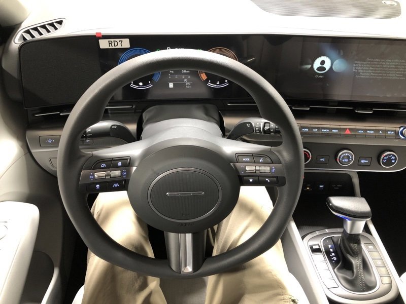 New 2026 Hyundai Kona SE image 24