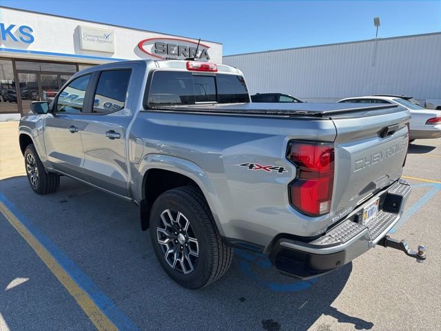 Used 2023 Chevrolet Colorado LT w/ LT Convenience Package III image 3
